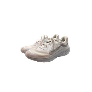 Nike Quest 4 Running Shoes Women's‎ White Athletic Sneakers 9.5 DD9291-100